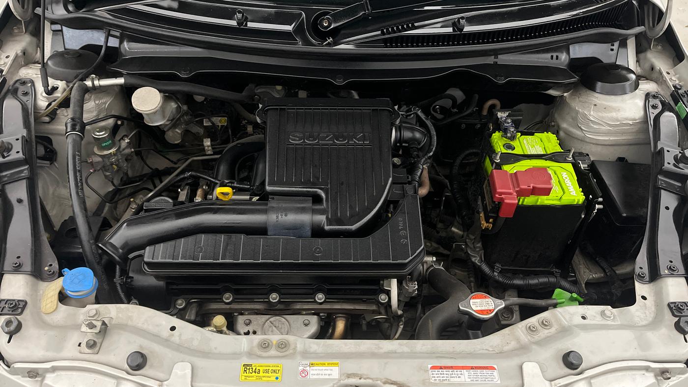 2015 Maruti Swift Dzire VXI, Petrol, Manual, 43,666 km, Engine View