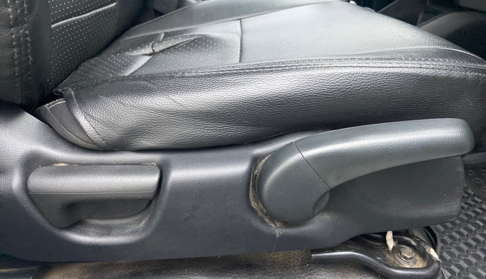 2021 Honda WR-V 1.5L I-DTEC VX MT, Diesel, Manual, 78,163 km, Driver Side Adjustment Panel