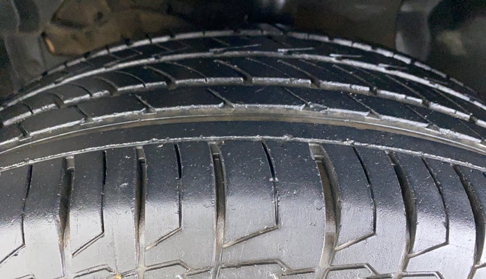 2021 Maruti S Cross SIGMA 1.5, Petrol, Manual, 21,569 km, Left Front Tyre Tread