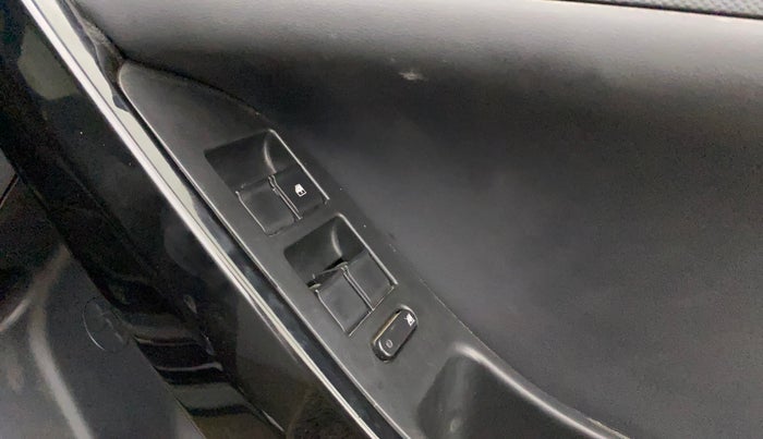 2023 Tata NEXON XZ PLUS PETROL DARK EDITION, Petrol, Manual, 29,206 km, Driver Side Door Panels Control