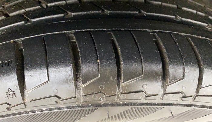 2016 Hyundai i20 Active 1.2 S, Petrol, Manual, 82,404 km, Right Front Tyre Tread