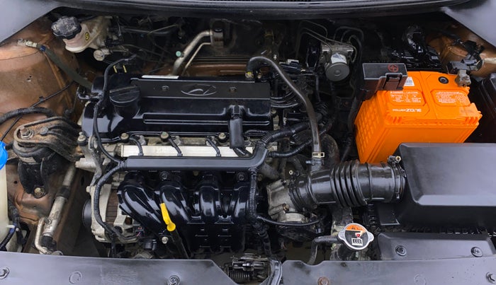 2016 Hyundai i20 Active 1.2 S, Petrol, Manual, 82,404 km, Engine View