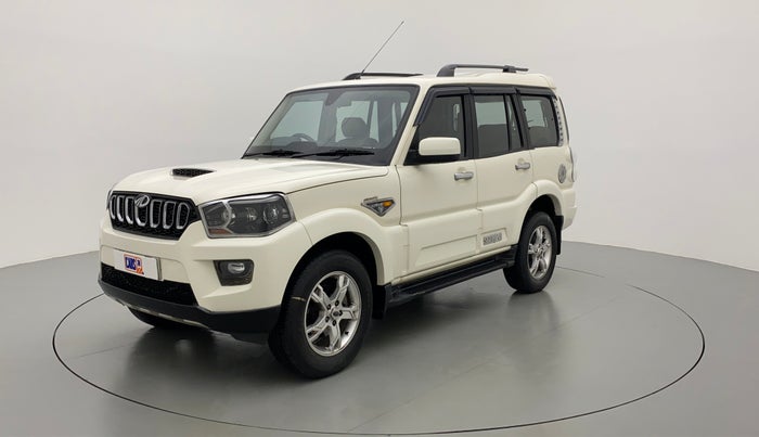 2015 Mahindra Scorpio S10, Diesel, Manual, Left Front Diagonal