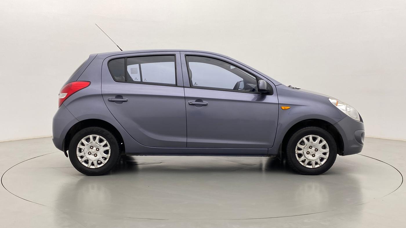 2010 Hyundai i20 MAGNA O 1.2, Petrol, Manual, Right Side View