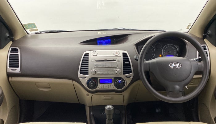 2010 Hyundai i20 MAGNA O 1.2, Petrol, Manual, Dashboard