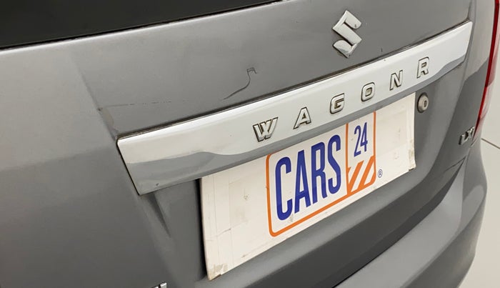 2014 Maruti Wagon R 1.0 LXI CNG, CNG, Manual, 1,00,014 km, Dicky (Boot door) - Slightly dented