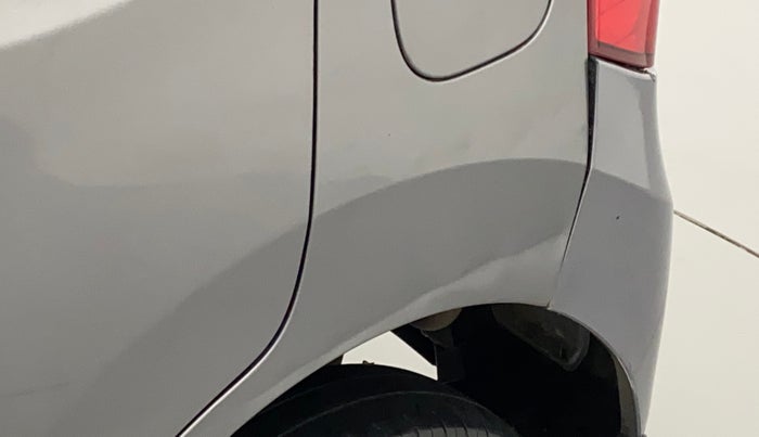 2014 Maruti Wagon R 1.0 LXI CNG, CNG, Manual, 1,00,014 km, Left quarter panel - Slightly dented
