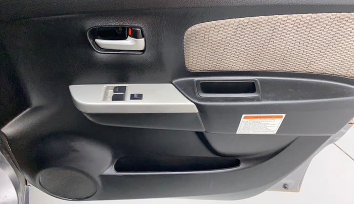 2014 Maruti Wagon R 1.0 LXI CNG, CNG, Manual, 1,00,014 km, Driver Side Door Panels Control