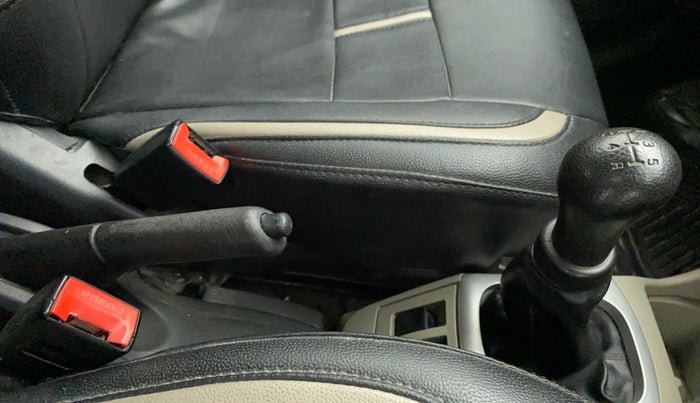 2015 Maruti Alto K10 VXI P, Petrol, Manual, 32,733 km, Gear Lever