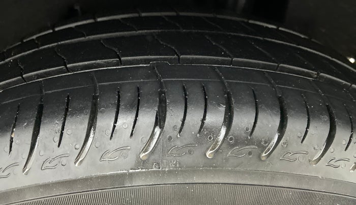 2020 Maruti Baleno SIGMA PETROL 1.2, Petrol, Manual, 10,914 km, Left Rear Tyre Tread