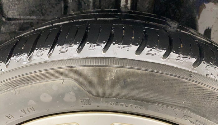 2021 Tata ALTROZ XM PLUS PETROL, Petrol, Manual, 39,297 km, Left Rear Tyre Tread