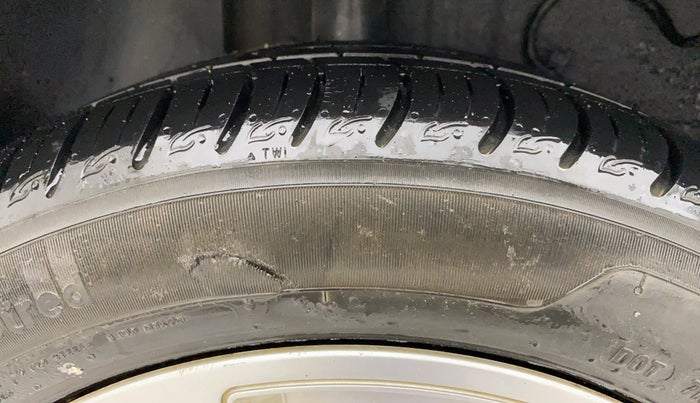 2021 Tata ALTROZ XM PLUS PETROL, Petrol, Manual, 39,297 km, Right Rear Tyre Tread