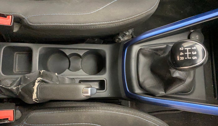 2018 Ford Ecosport TITANIUM 1.5L DIESEL, Diesel, Manual, 1,32,706 km, Gear Lever