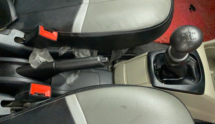 2014 Maruti Alto K10 LXI, Petrol, Manual, 35,889 km, Gear Lever