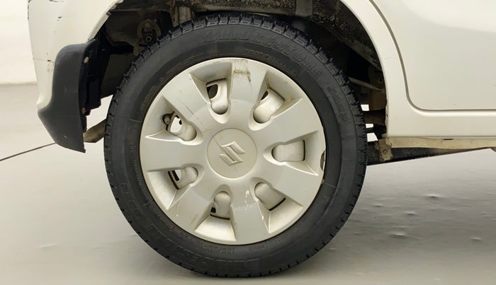 2014 Maruti Alto K10 LXI, Petrol, Manual, 35,889 km, Right Rear Wheel