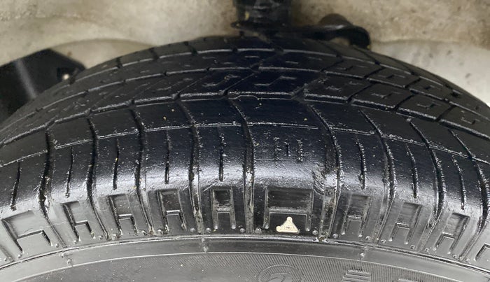 2020 Maruti Eeco 5 STR WITH A/C+HTR, Petrol, Manual, 18,793 km, Right Front Tyre Tread