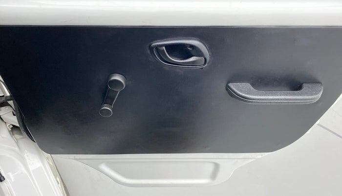 2020 Maruti Eeco 5 STR WITH A/C+HTR, Petrol, Manual, 18,793 km, Driver Side Door Panels Control