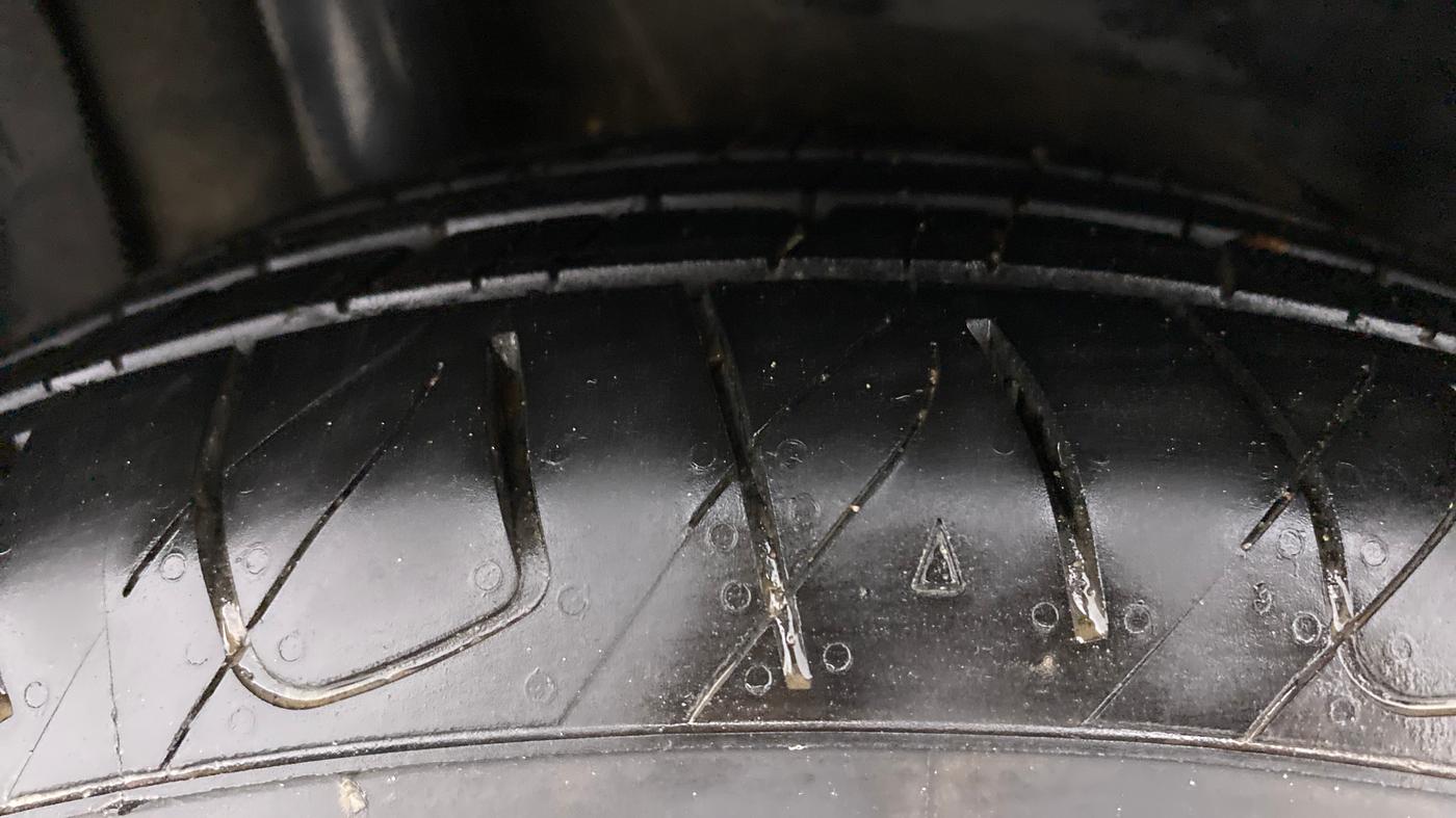 2018 Hyundai New Elantra 2.0 SX(O) AT PETROL, Petrol, Automatic, 46,379 km, Right Rear Tyre Tread