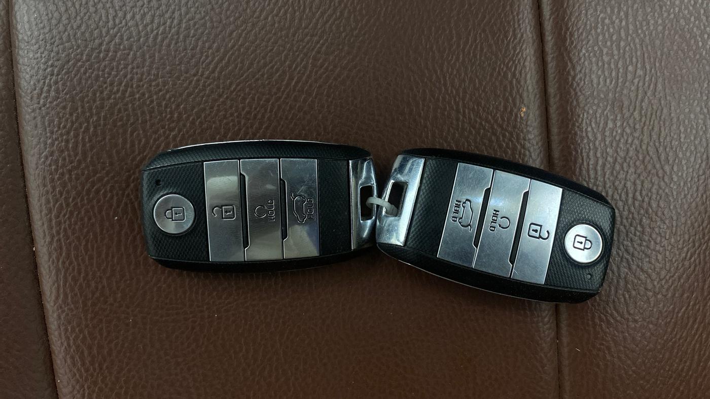 2022 KIA SELTOS HTK PLUS 1.5 IMT, Petrol, Manual, 53,422 km, Key Close Up