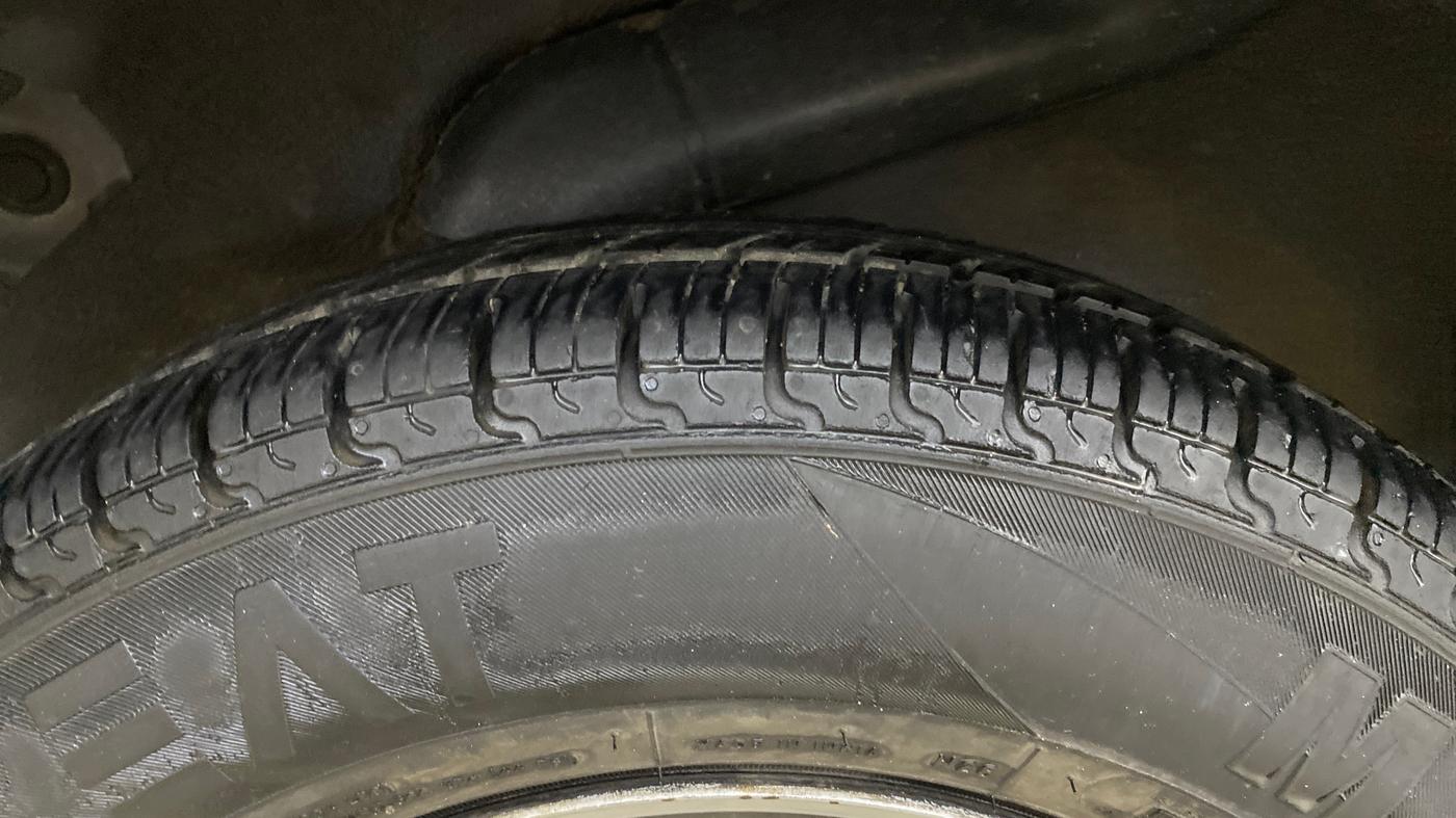 2014 Hyundai i10 MAGNA 1.1, Petrol, Manual, 68,111 km, Left Rear Tyre Tread