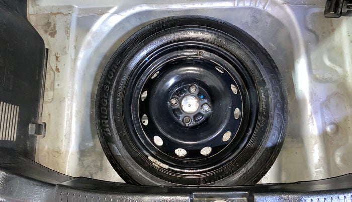 2017 Maruti IGNIS DELTA 1.2, Petrol, Manual, 60,156 km, Spare Tyre