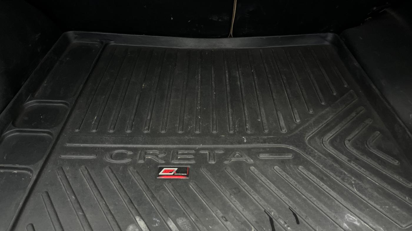 2023 Hyundai Creta SX 1.5 PETROL, Petrol, Manual, 81,228 km, Boot Inside