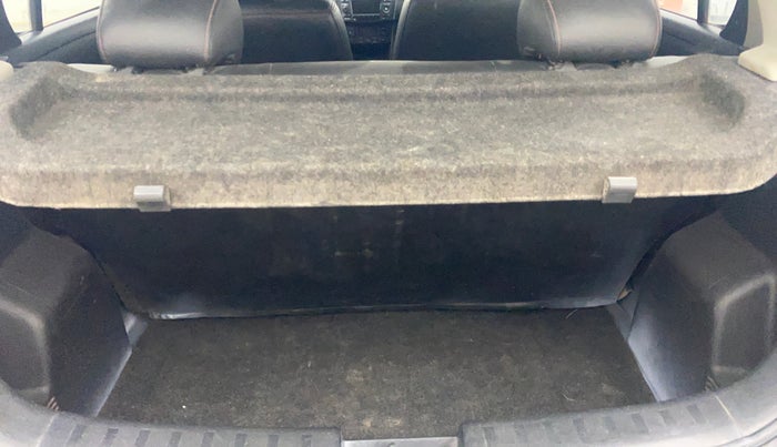 2012 Maruti Swift ZDI, Diesel, Manual, 78,442 km, Boot Inside