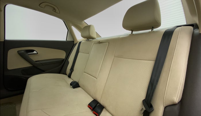 2013 Volkswagen Vento HIGHLINE PETROL, Petrol, Manual, 43,166 km, Right Side Rear Door Cabin