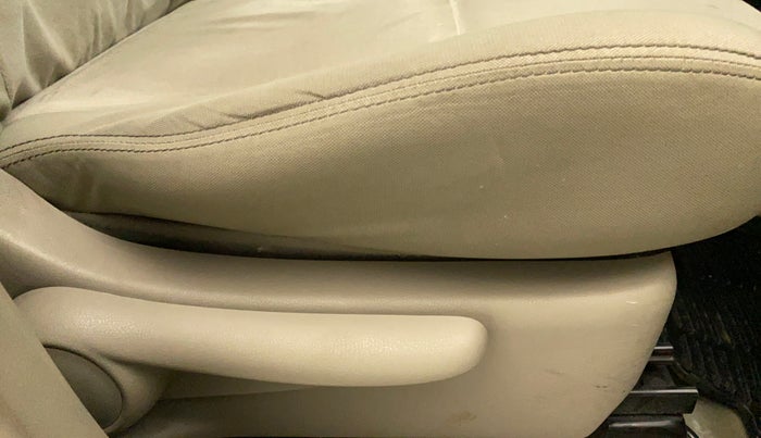 2014 Nissan Micra XV CVT, Petrol, Automatic, 61,652 km, Driver Side Adjustment Panel