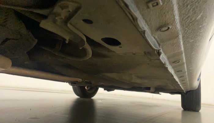 2014 Nissan Micra XV CVT, Petrol, Automatic, 61,652 km, Right Side Underbody