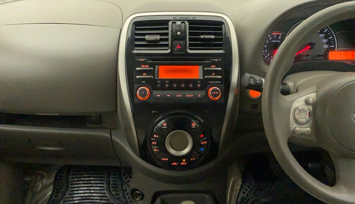 2014 Nissan Micra XV CVT, Petrol, Automatic, 61,652 km, Air Conditioner