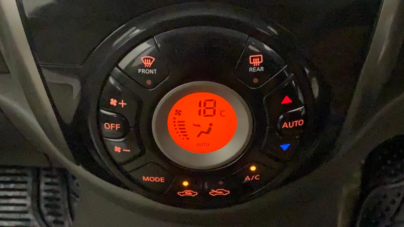 2014 Nissan Micra XV CVT, Petrol, Automatic, 61,652 km, Automatic Climate Control