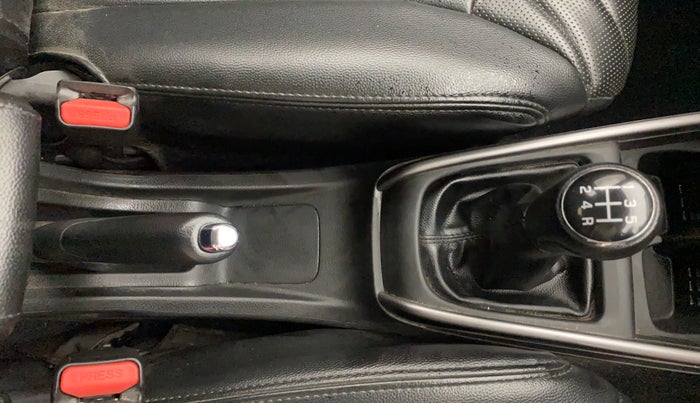 2020 Maruti XL6 ZETA MT, Petrol, Manual, 93,882 km, Gear Lever