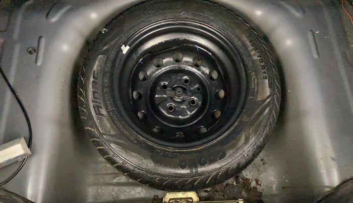 2016 Hyundai Eon 1.0 MAGNA +, Petrol, Manual, 15,182 km, Spare Tyre