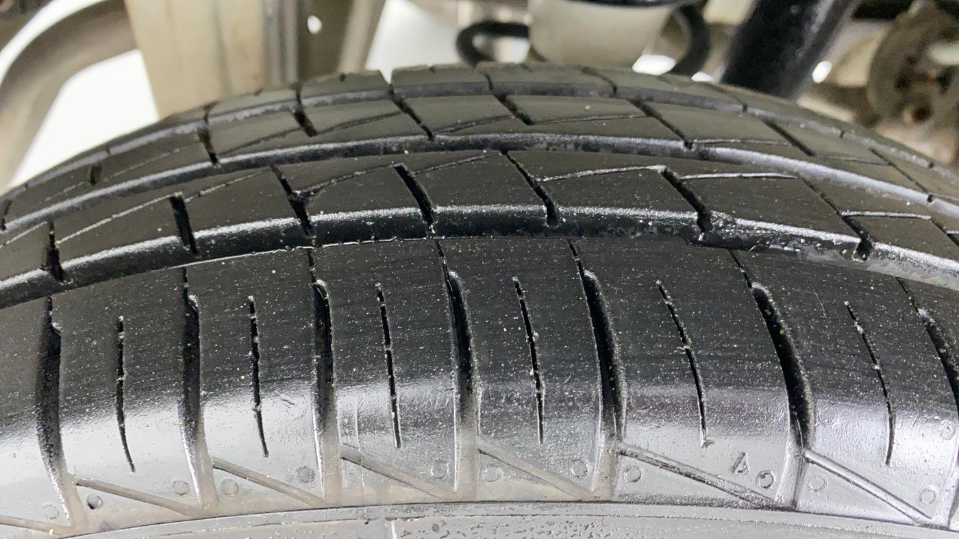 2019 Maruti Alto VXI, Petrol, Manual, 3,303 km, Right Rear Tyre Tread