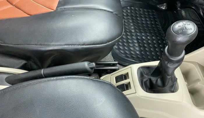 2019 Maruti Alto VXI, Petrol, Manual, 3,303 km, Gear Lever