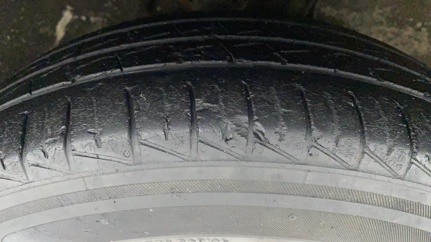 2020 Maruti Alto LXI O, Petrol, Manual, 35,375 km, Right Front Tyre Tread