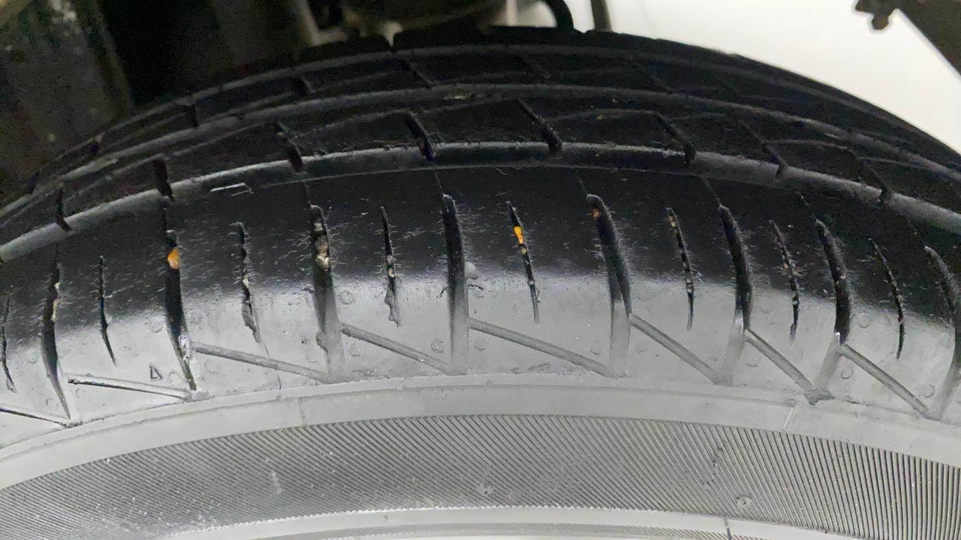2020 Maruti Alto LXI O, Petrol, Manual, 35,375 km, Left Rear Tyre Tread