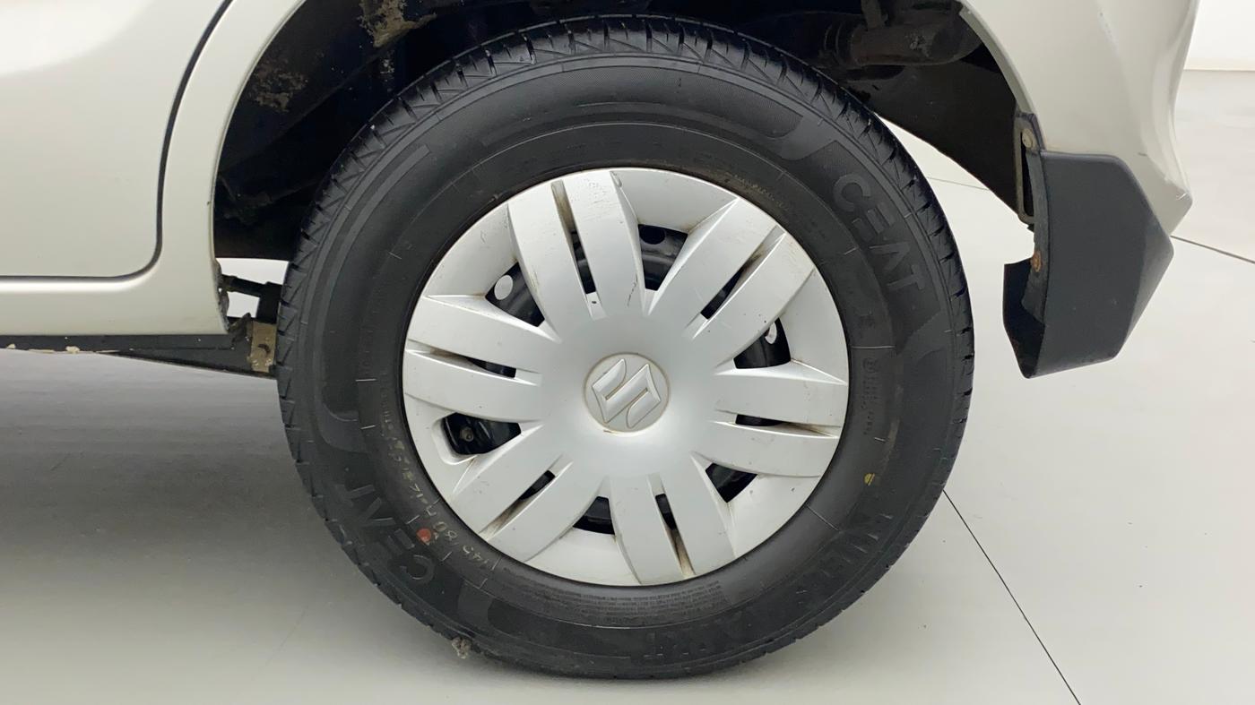 2020 Maruti Alto LXI O, Petrol, Manual, 35,375 km, Left Rear Wheel