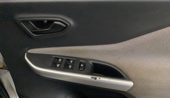 2023 Nissan MAGNITE  XE AMT EZ Shift, Petrol, Automatic, 21,273 km, Driver Side Door Panels Control