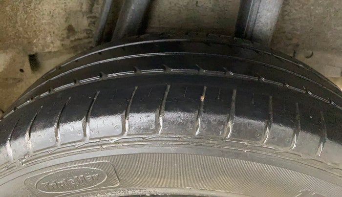 2015 Honda Jazz 1.2L I-VTEC SV, Petrol, Manual, 43,675 km, Left Rear Tyre Tread