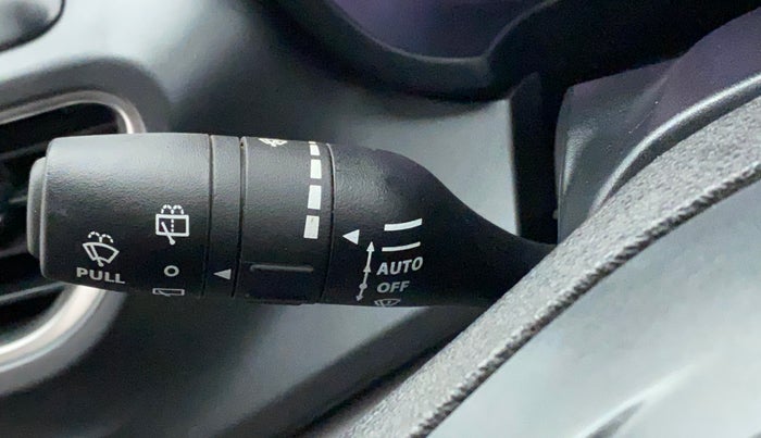 2021 Tata ALTROZ XZ DIESEL, Diesel, Manual, 52,451 km, Rain Sensing Wipers