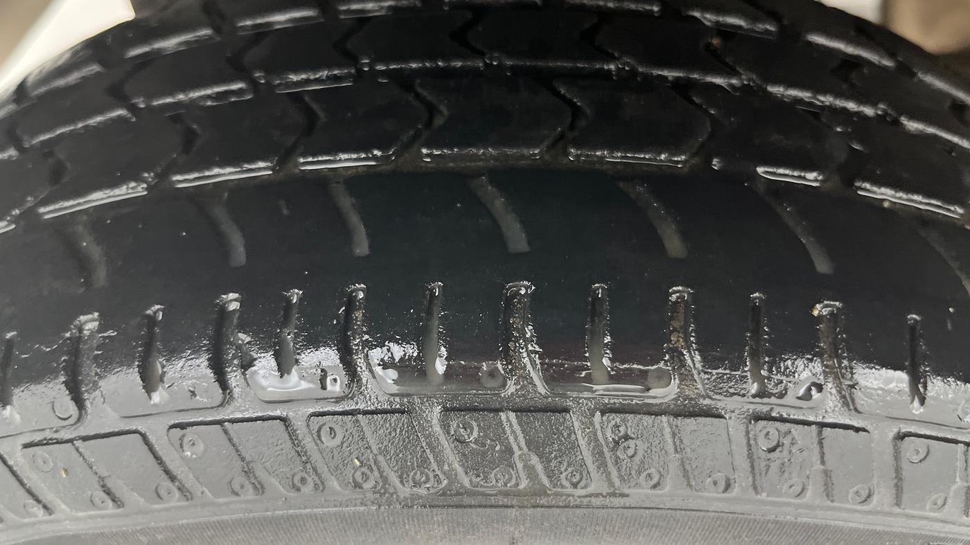2019 Maruti Alto K10 VXI (O) AMT, Petrol, Automatic, 33,296 km, Right Rear Tyre Tread