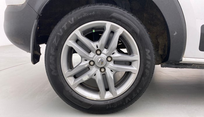 2021 Renault TRIBER 1.0 RXZ, Petrol, Manual, 21,050 km, Right Rear Wheel