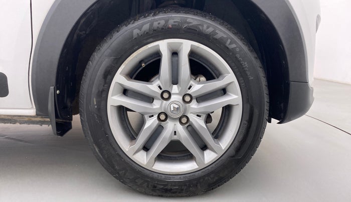 2021 Renault TRIBER 1.0 RXZ, Petrol, Manual, 21,050 km, Right Front Wheel