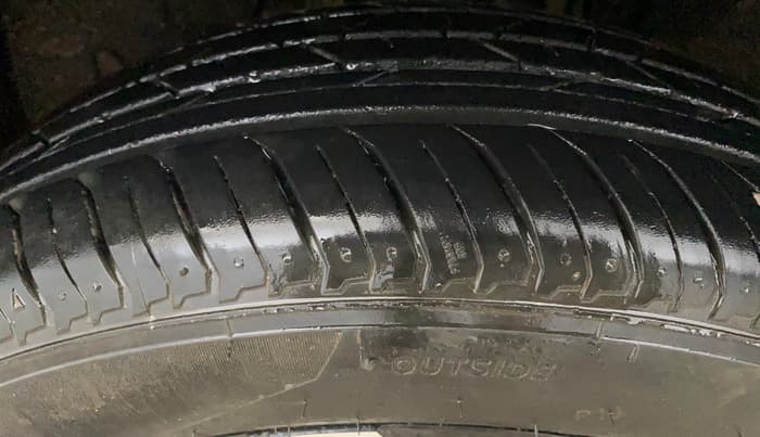 2021 Renault Kiger RXZ TURBO MT, Petrol, Manual, 67,323 km, Left Front Tyre Tread