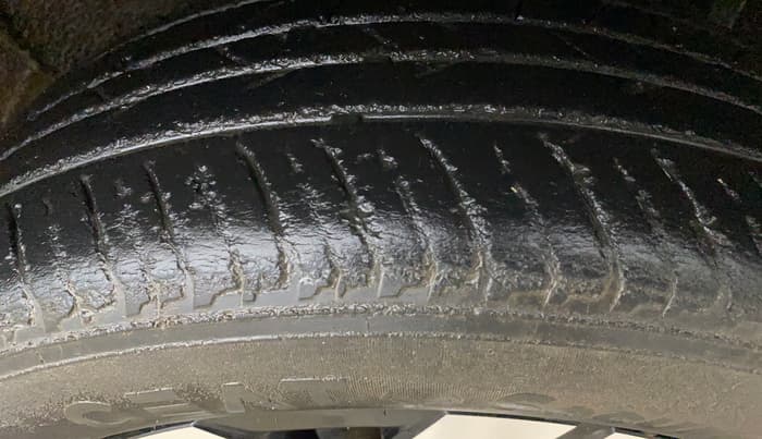 2021 Renault Kiger RXZ TURBO MT, Petrol, Manual, 67,323 km, Left Rear Tyre Tread