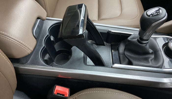 2019 Tata Harrier XZ 2.0L Kryotec, Diesel, Manual, 28,748 km, Gear Lever