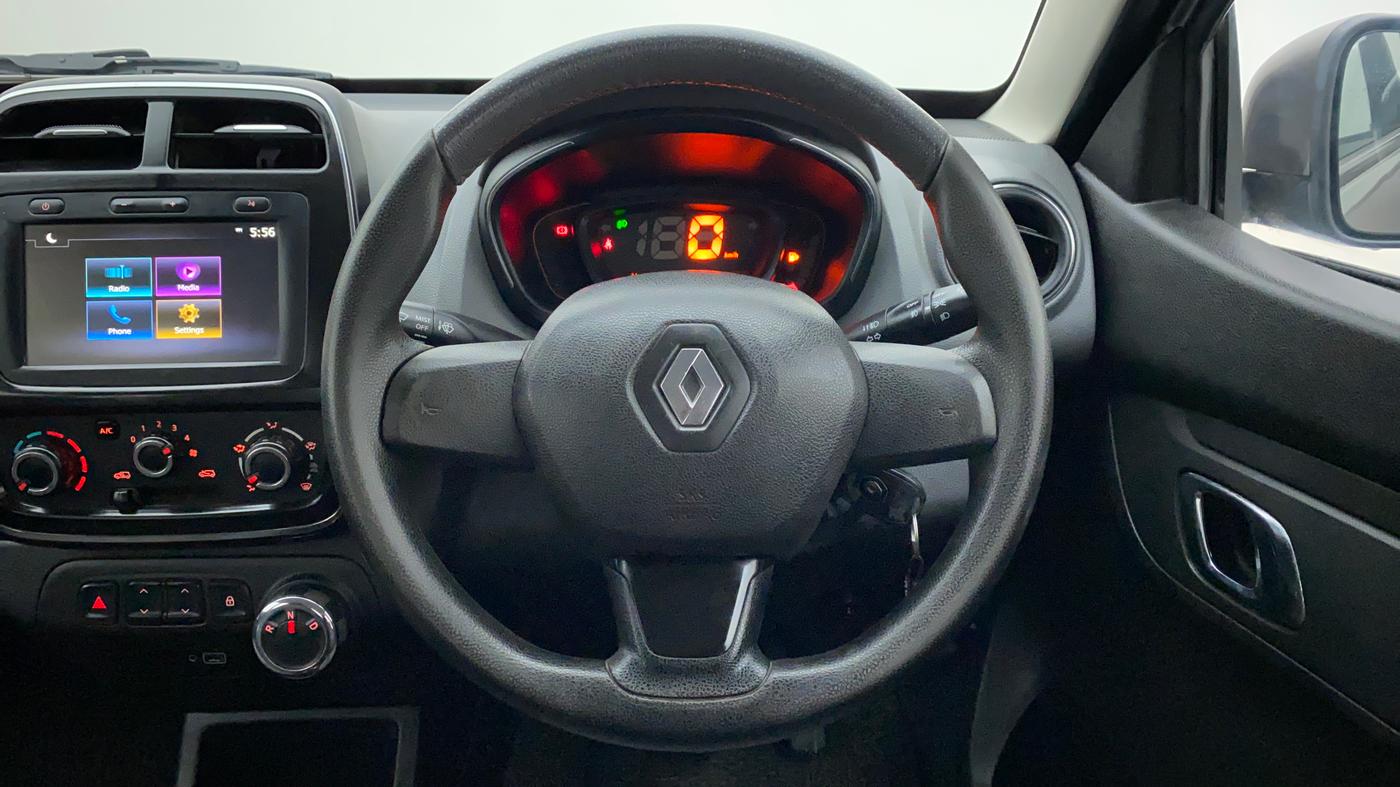 2019 Renault Kwid RXT 1.0 EASY-R AT OPTION, Petrol, Automatic, 42,472 km, Steering Wheel Close-up