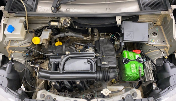 2019 Renault Kwid RXT 1.0 EASY-R AT OPTION, Petrol, Automatic, 42,472 km, Engine Bonet View